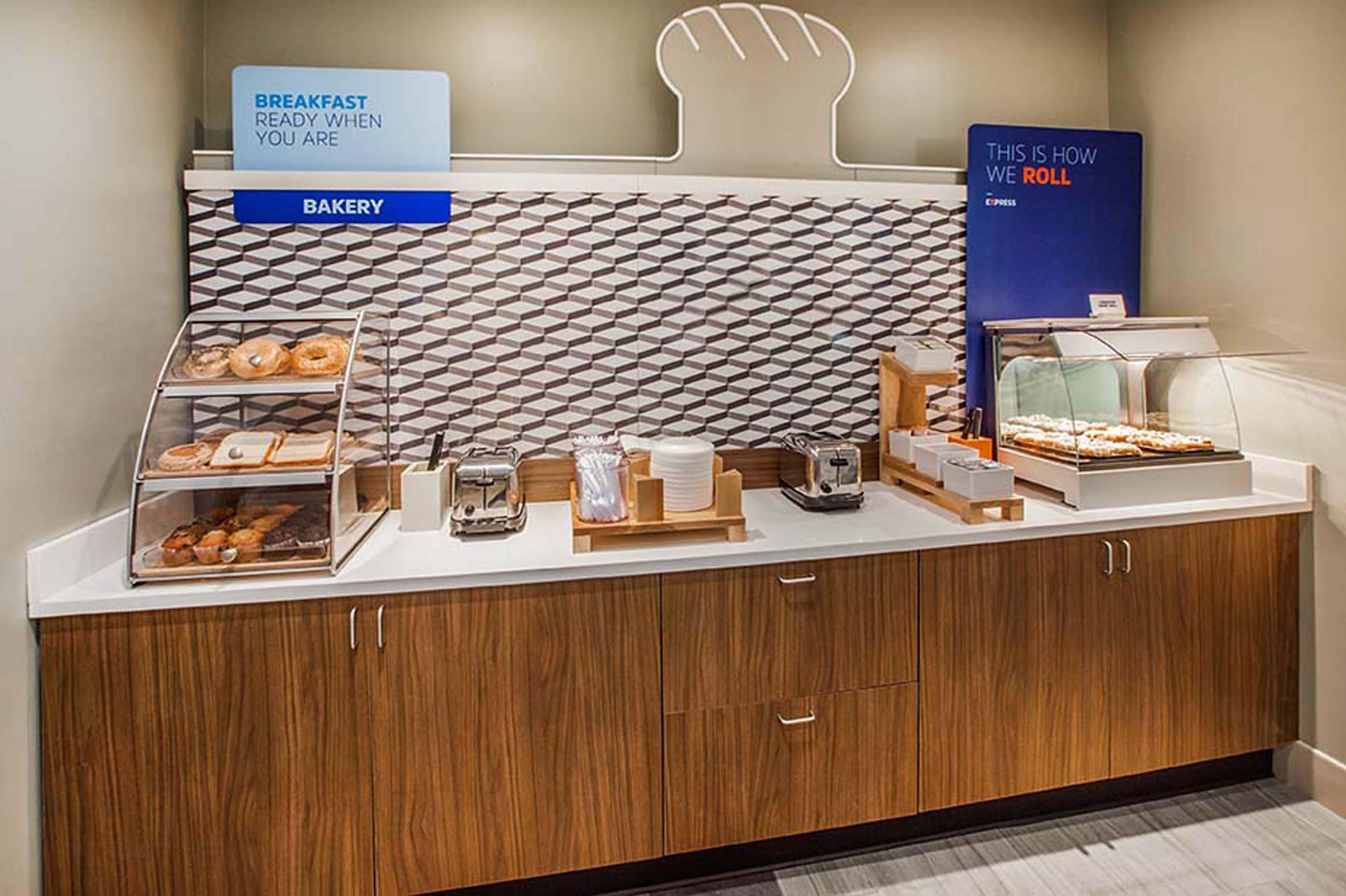 Holiday Inn Express Hotel & Suites Greenville By Ihg Exteriér fotografie